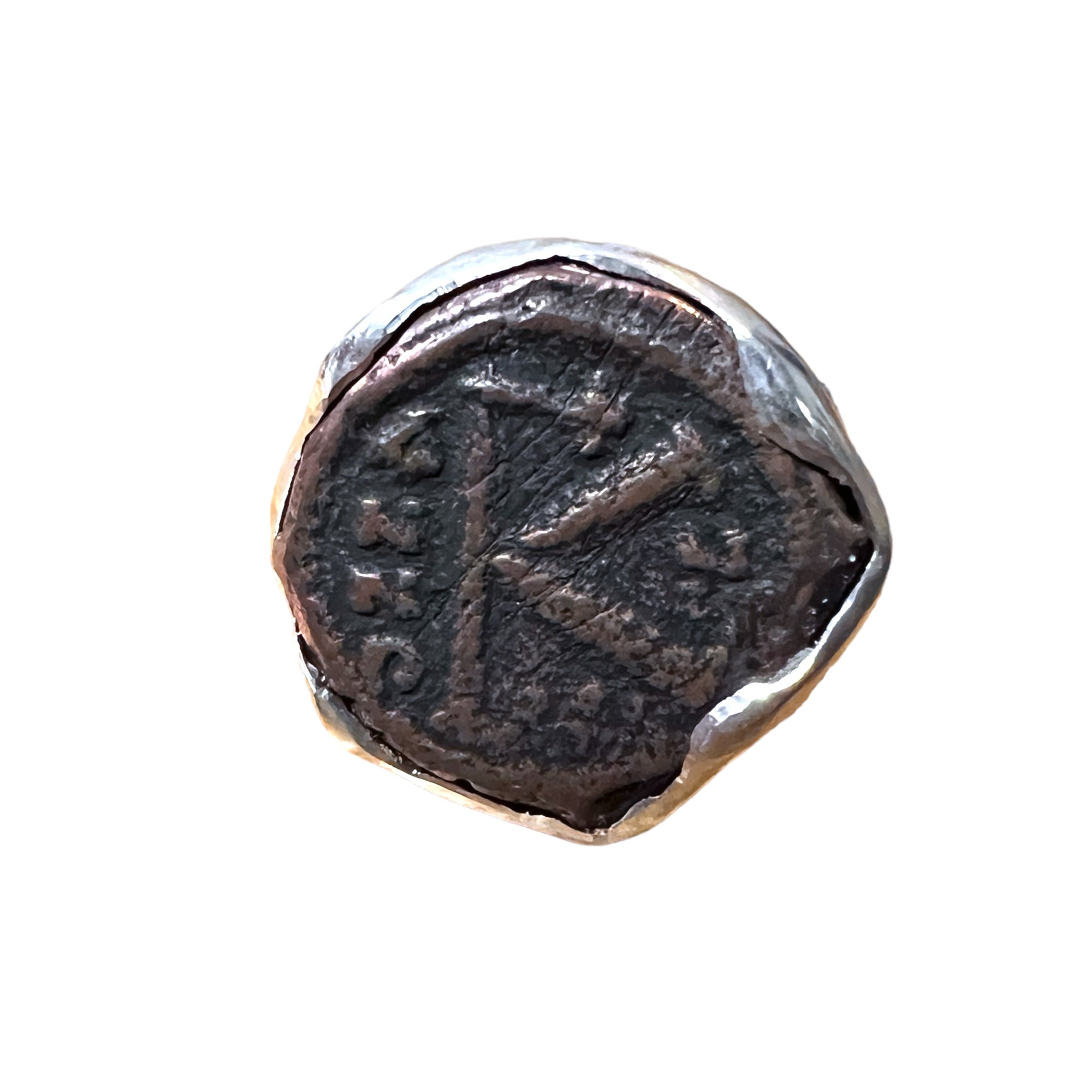 K Nummi - Byzantine Bronze AE - Circa 491-1453 AD