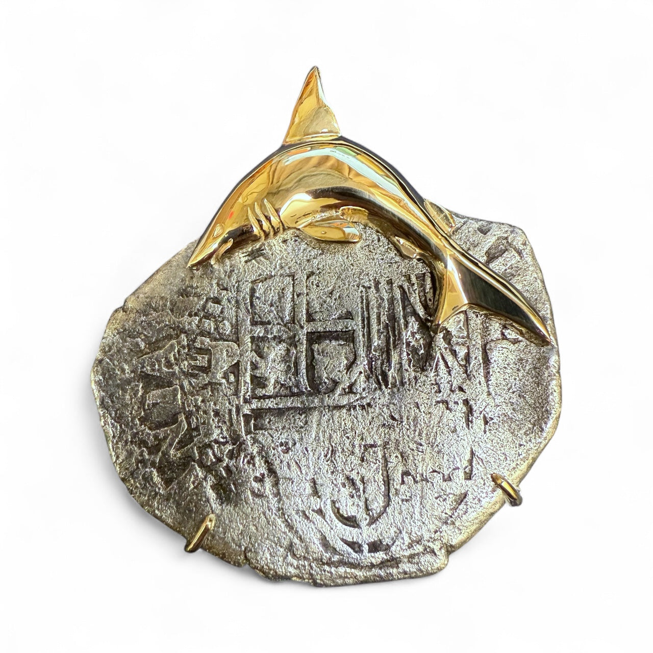 La Capitana Shipwreck of 1654 - 8 Reales -  Crowned "L" - 14k Shark Mount