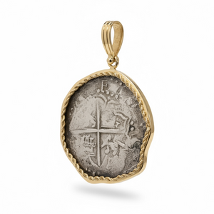 Nuestra Señora de Atocha - 8 Reales - Grade 3 - Assayer: "M" -  reversed lions and castles