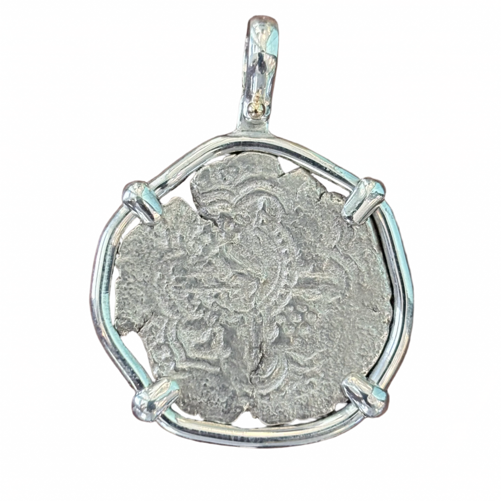 La Capitana Shipwreck -  4  Reales - Crowned "S" - Assayer: "O" (Rosa the wheel)