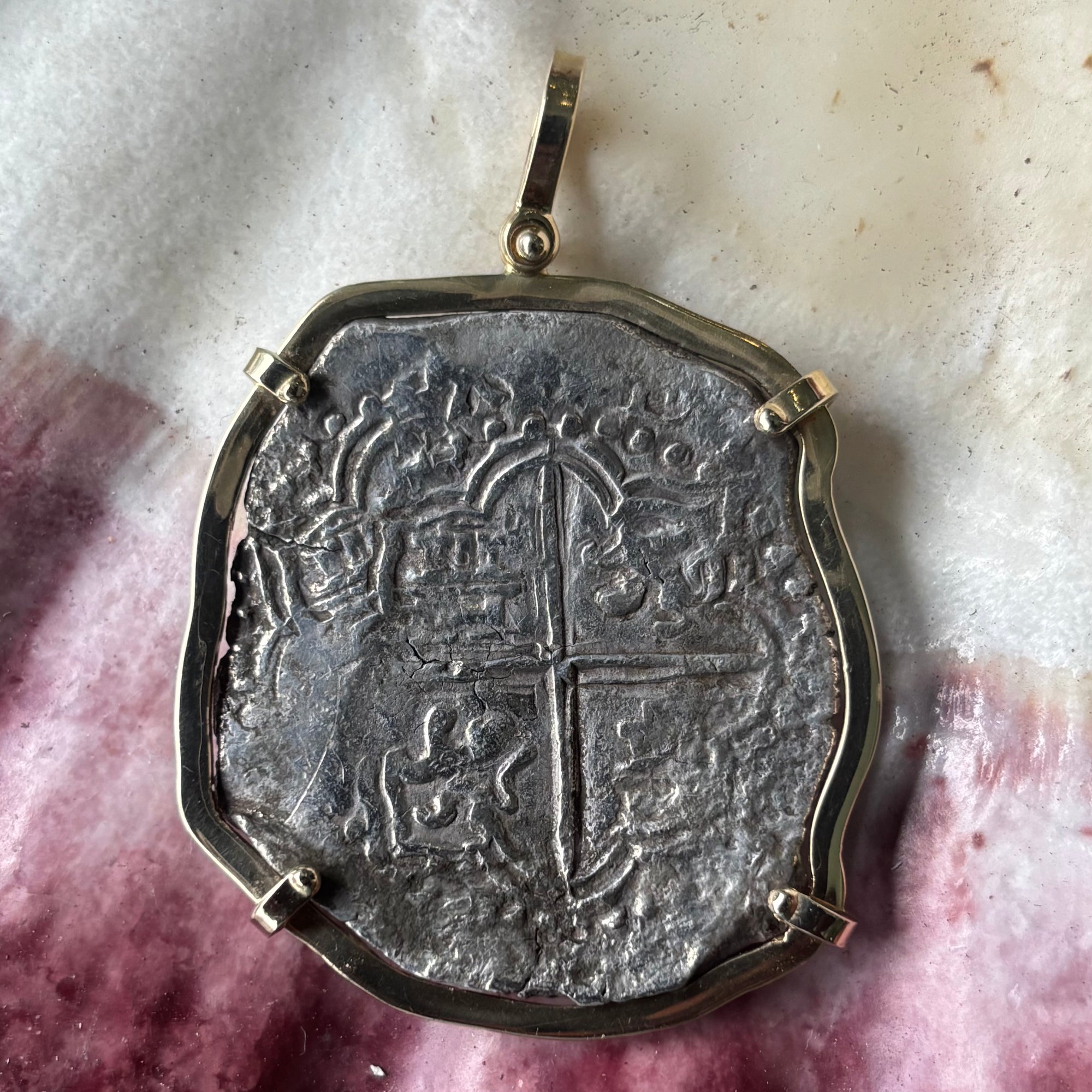 Nuestra Senora de Atocha (1622) - 8 Reales - Assayer "Q" - Augusta de la Quadra (1613-1616)