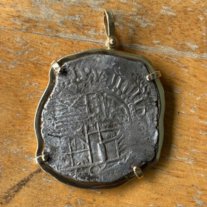 Nuestra Senora de Atocha (1622) - 8 Reales - Assayer "Q" - Augusta de la Quadra (1613-1616)