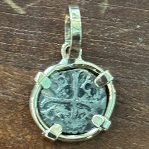 Ancient Hungarian - Sigismund of Luxemborg - Presented in 14K gold pendant.