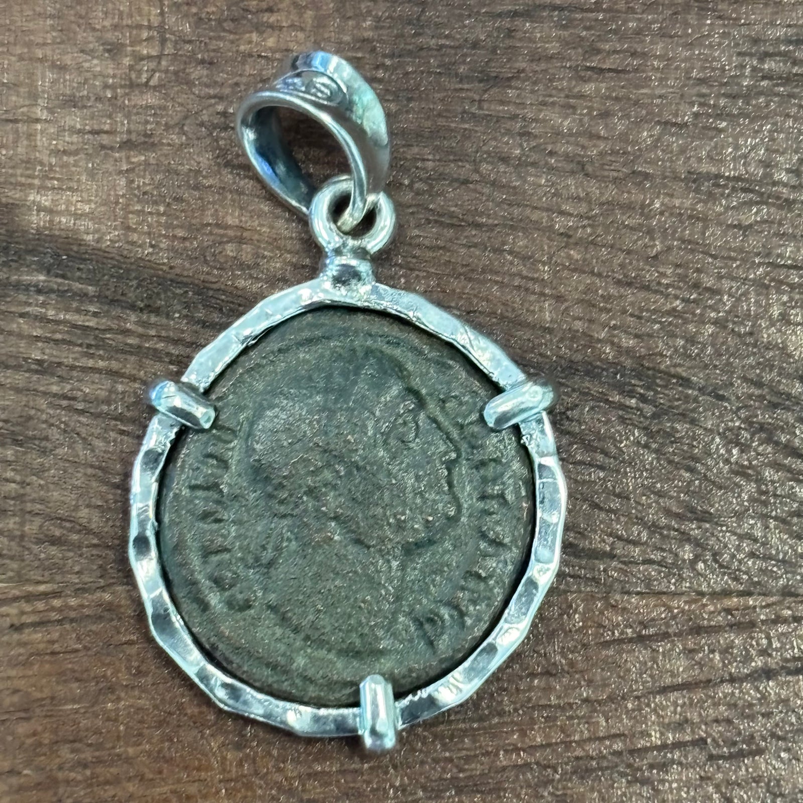 Ancient Roman - AE Bronze -Constantine I - Circa (306-337) CE