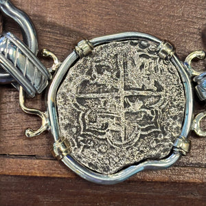 Nuestra Señora de Atocha Shipwreck - 8 Reales - Grade 3 - Presented in a Custom Bracelet