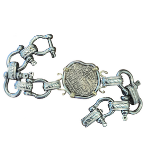 Nuestra Señora de Atocha Shipwreck - 8 Reales - Grade 3 - Presented in a Custom Bracelet