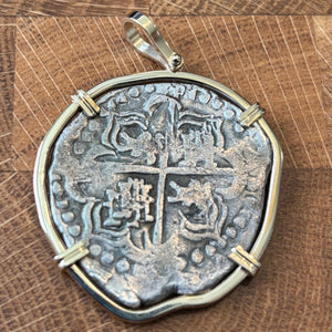 San Jose Panama Shipwreck of 1631 - 8 Reales - Grade 1 - Mounted in 14K gold