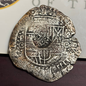 La Capitana Shipwreck - 8 Reales - Date: Not Visible - Assayer: "E" (1651-1679)