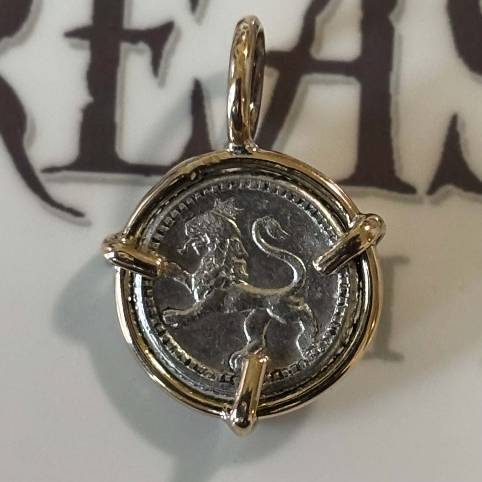 Guatemalan 1/4 Reales - Rampant Lion - Dated 1898