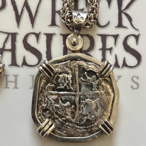San Jose Shipwreck Panama of 1631 - 8 Reales - Grade 2 - 22" Shipwreck Silver chain included.
