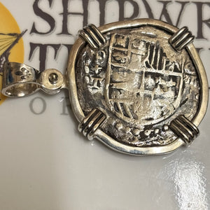 San Jose Shipwreck Panama of 1631 - 8 Reales- Grade (1) - 25" Shipwreck silver chain included.