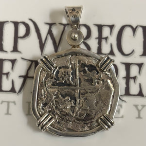 San Jose Shipwreck Panama of 1631 - 4 Reales- Grade (2) - 25" Shipwreck silver chain included.