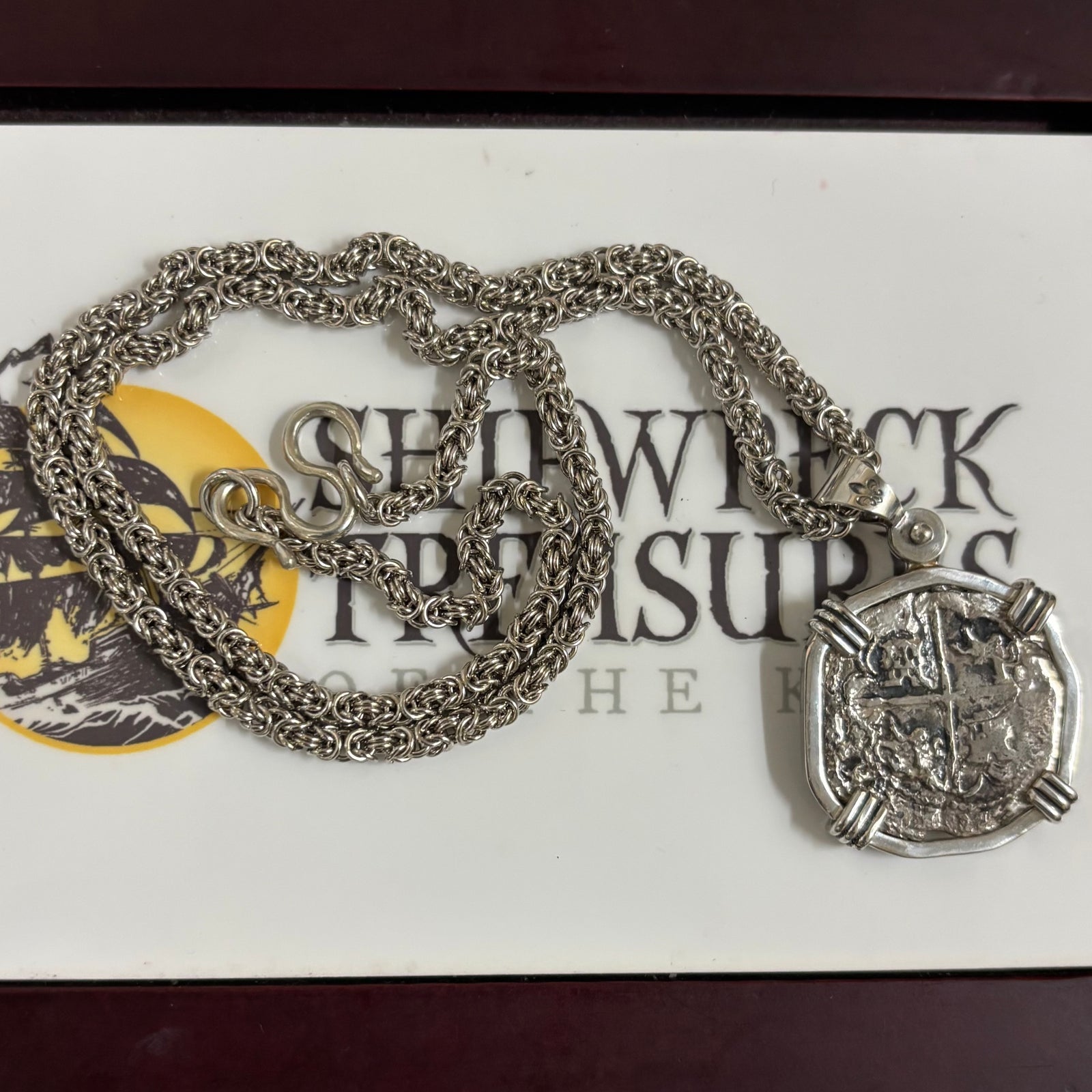 San Jose Shipwreck Panama of 1631 - 4 Reales- Grade (2) - 25" Shipwreck silver chain included.