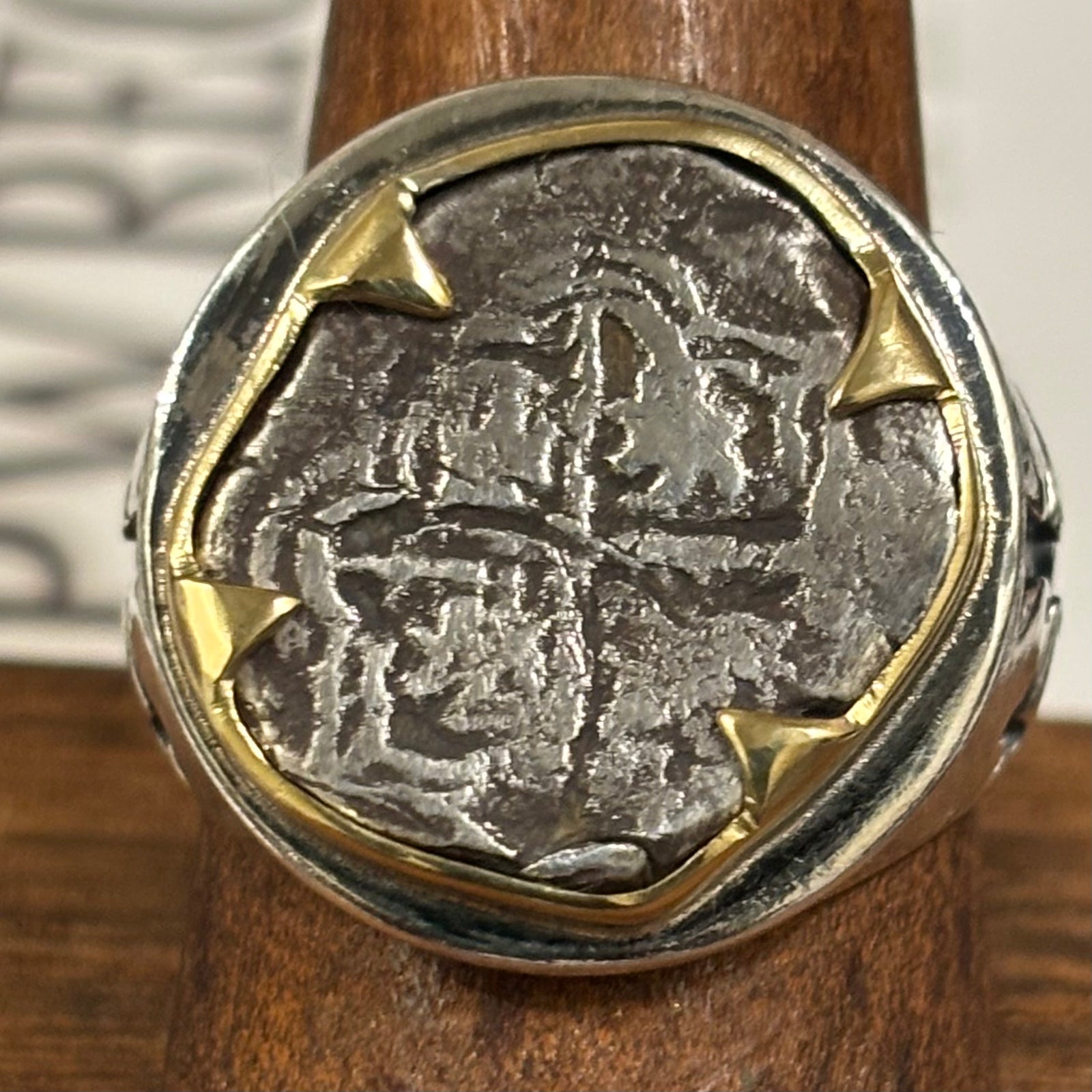 Authentic Spanish Cob  - Unknown Shipwreck - 1 Reales -  Sterling Silver ring with 18K Bezel -