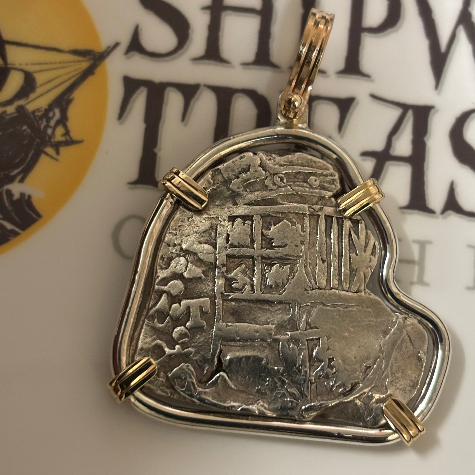 Unknown Shipwreck - 8 Reales Spanish Cob - Assayer "T" - Juan Ximenez de Tapia (1618-1621)