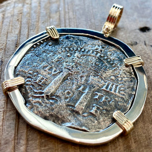 La Capitana Shipwreck -  8 Reales - Mounted in Sterling Silver and 14kt Gold - Post Transitional Pillar and Wave