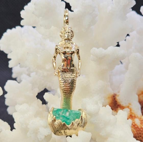 1715 Fleet Uncut Colombian Shipwreck Emerald