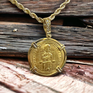 Ancient Byzantine Gold Coin - Romanus III  - Denomination (AV Histamenon) - Circa (1028-1034 AD)