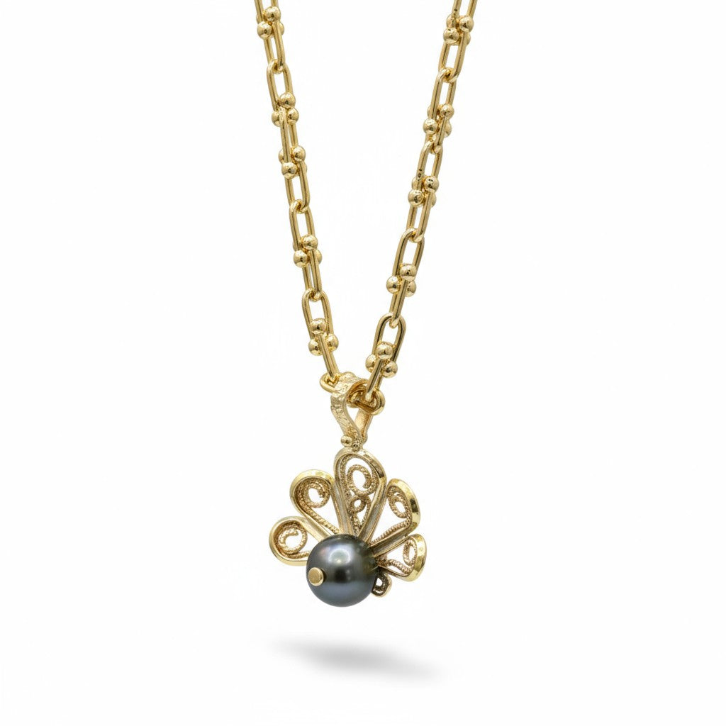 Tahitian Pearl Necklace - 14K Gold Custom Clam Shell pendant