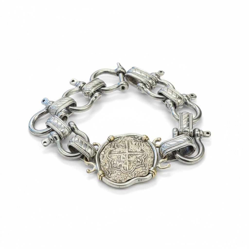 Nuestra Señora de Atocha Shipwreck - 8 Reales - Grade 3 - Presented in a Custom Bracelet