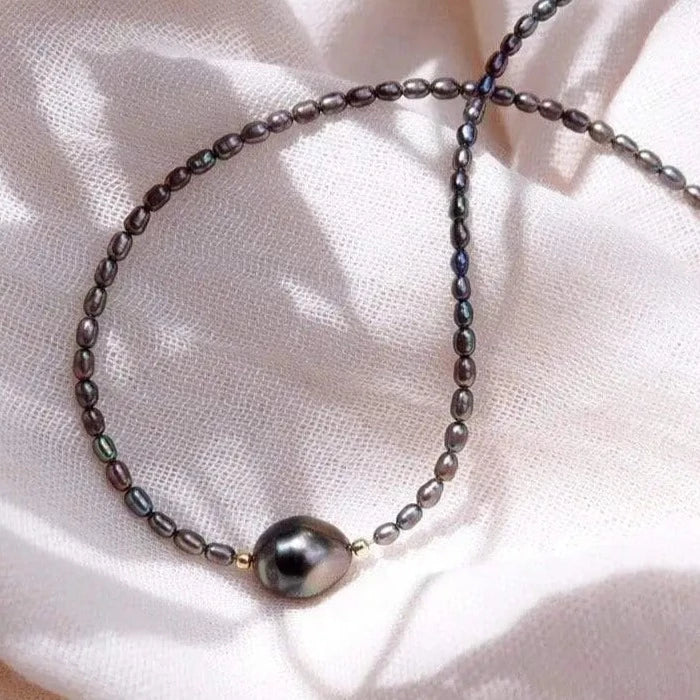 Genuine Tahitian Pearl Choker Necklace - Gold Kaimalie (calm sea - quite sea)
