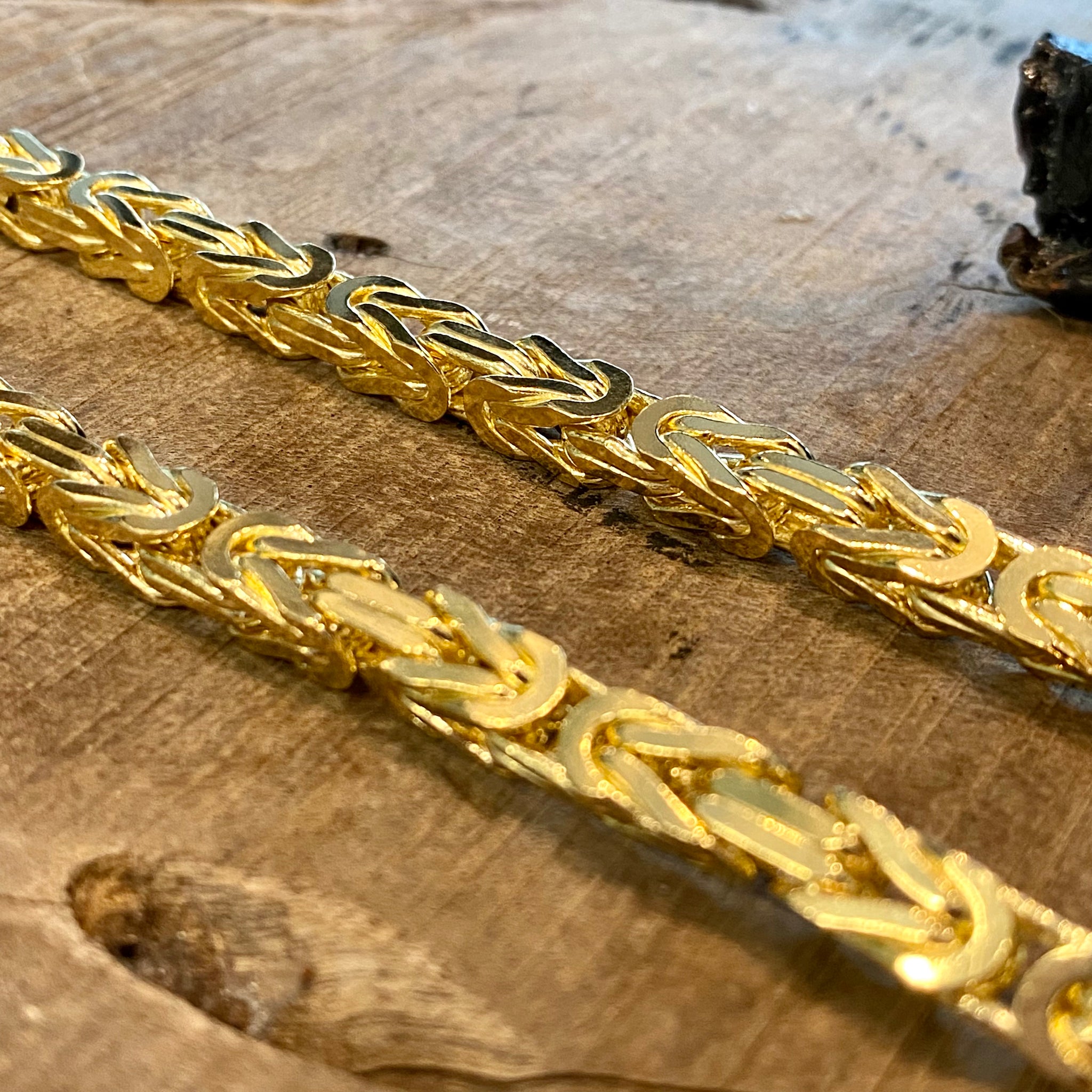 Gold 2025 byzantine chain