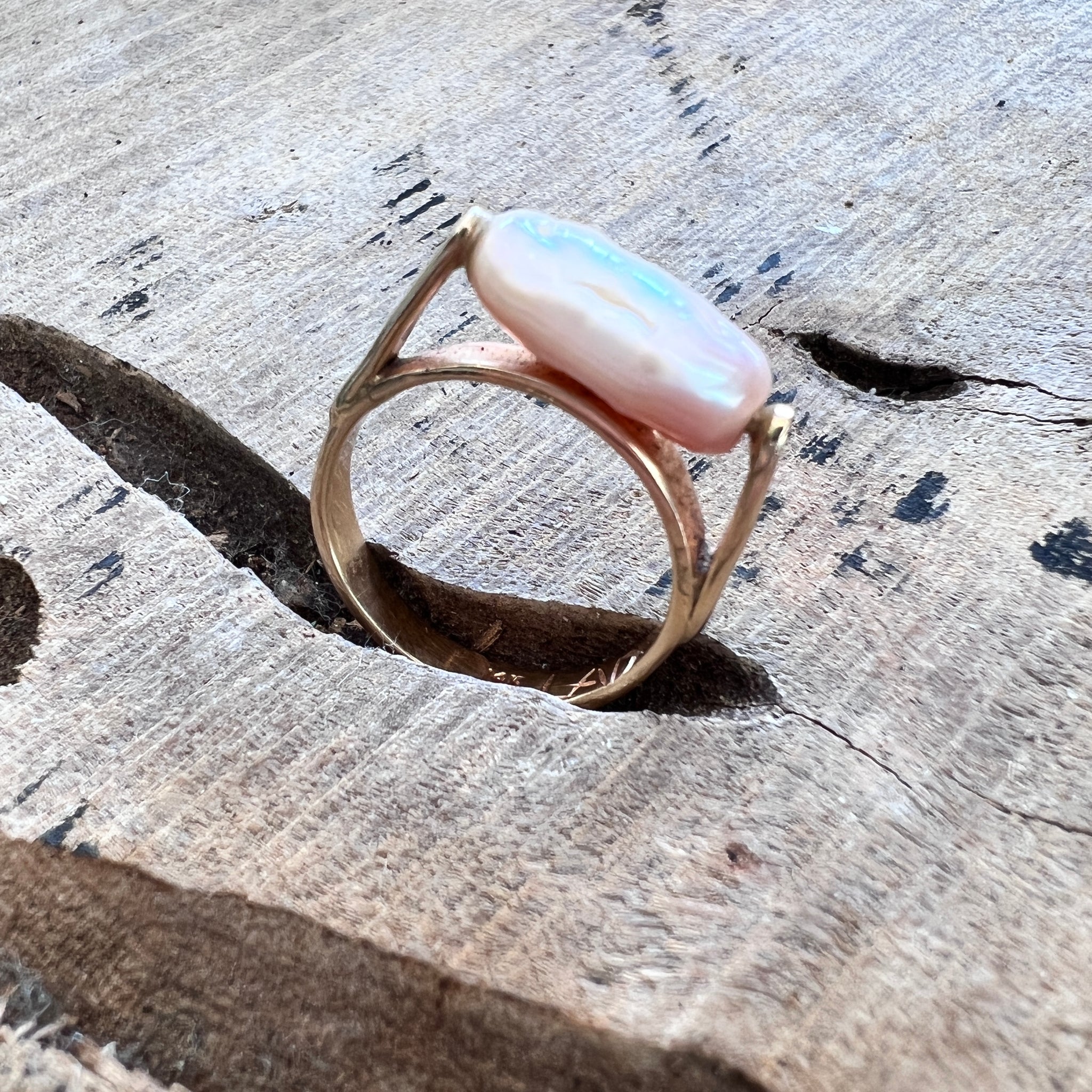18KW Gold 9 MM Round Pink Freshwater Pearl Ring with Diamond | Franzetti  Jewelers | Austin, TX